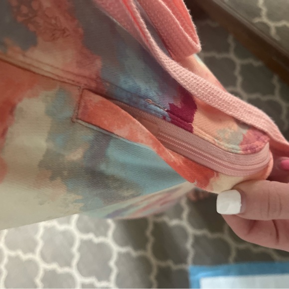 Free People Movement 2 pc All That Set Printed -  Vest and pants - NWT - Picture 6 of 6